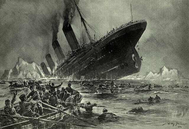 Titanic: sinking ship